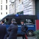 La salma di Bruno Astorre lascia palazzo Cenci