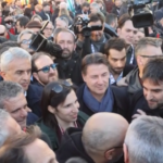 Schlein con Conte a Firenze al corteo antifascista