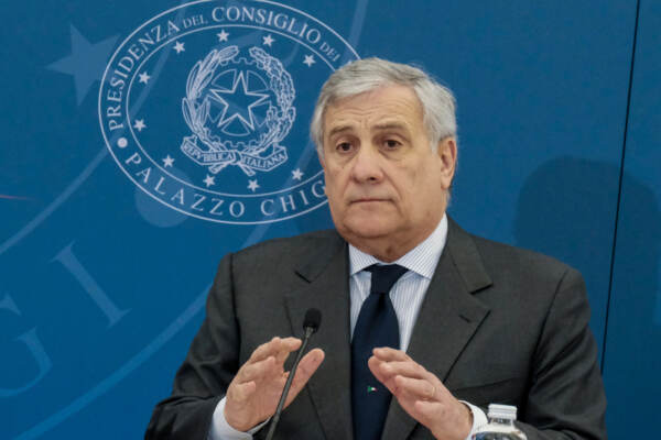 Ucraina, Tajani: “Berlusconi deluso da Putin”