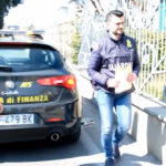 Lucca, Gdf sequestra 100 mila euro a ditta tessile