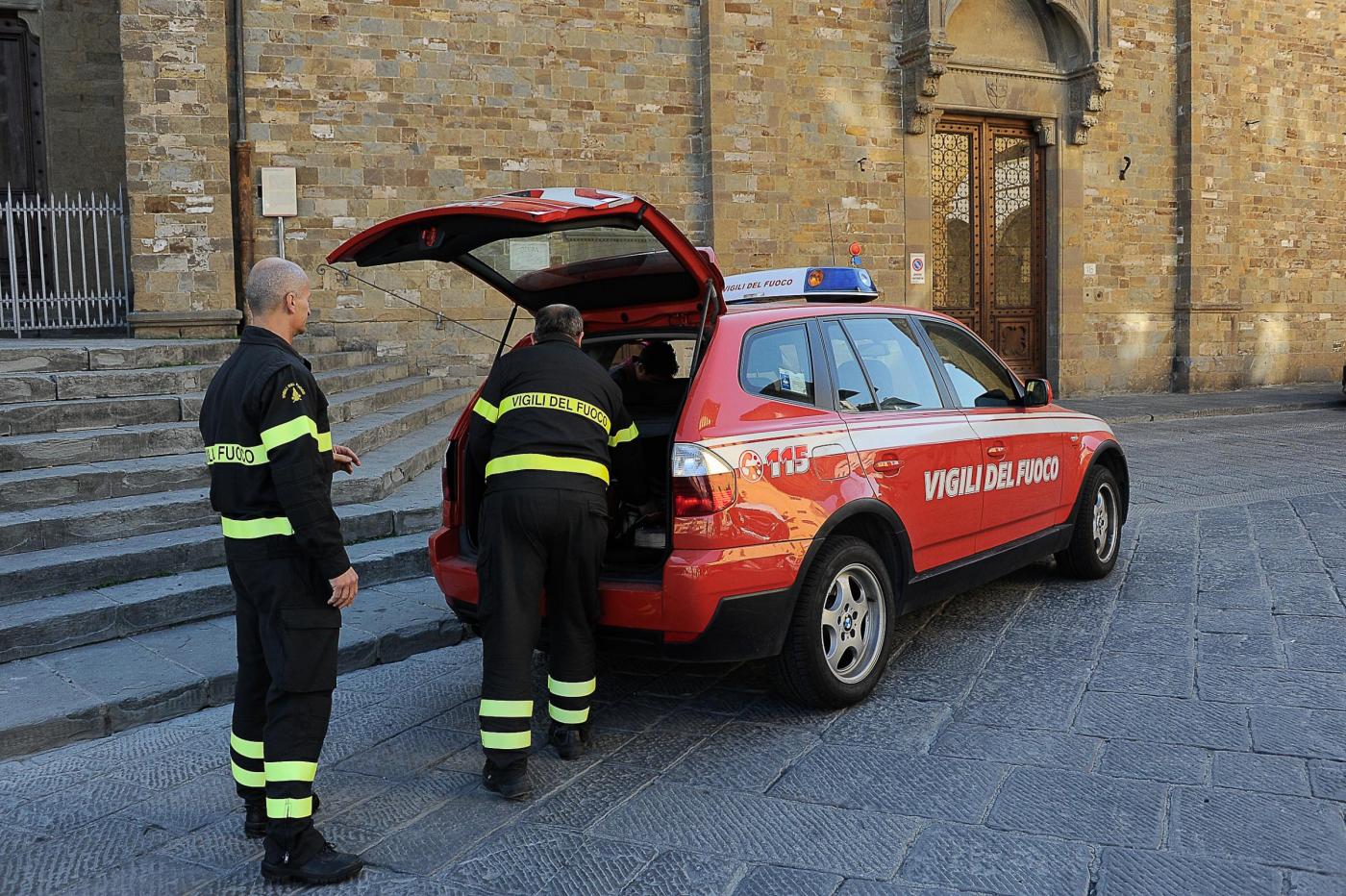 Sesto Fiorentino, fiamme in appartamento: morti zia e nipote