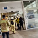 Bruxelles, vigili del fuoco in protesta: irruzione nella sede Commissione europea