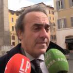 Permesso soggiorno migranti, Bonelli: “Proposta Lega è una schifezza”