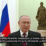 Putin rende omaggio alle donne russe in guerra