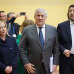 Migranti, Cdm a Cutro approva nuovo dl flussi