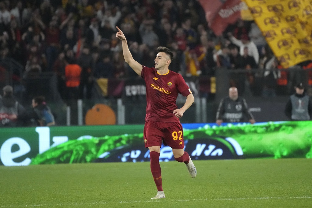Caso scommesse, El Shaarawy querela Corona e Striscia: “Operazione infamante”