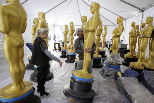 Preparativi per la notte degli Oscar di domenica notte