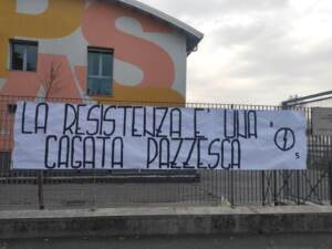 Brescia, Blocco Studentesco contro Anpi: “Resistenza cagata pazzesca”