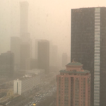 Paura in Cina, Pechino avvolta da nube di smog