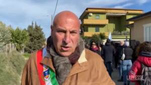 Migranti, sindaco Crotone: “Non devono restare in mare un minuto di più”