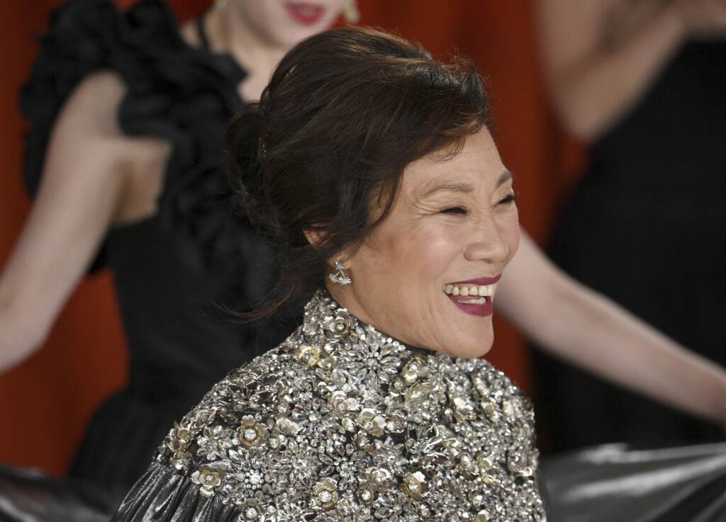 Galleria foto 'Oscar 2023, tutti i look della serata – FOTOGALLERY' - foto 35