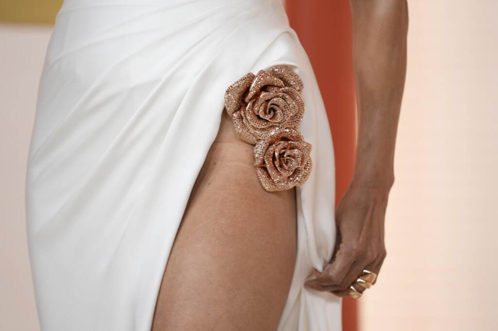 Galleria foto 'Oscar 2023, tutti i look della serata – FOTOGALLERY' - foto 8