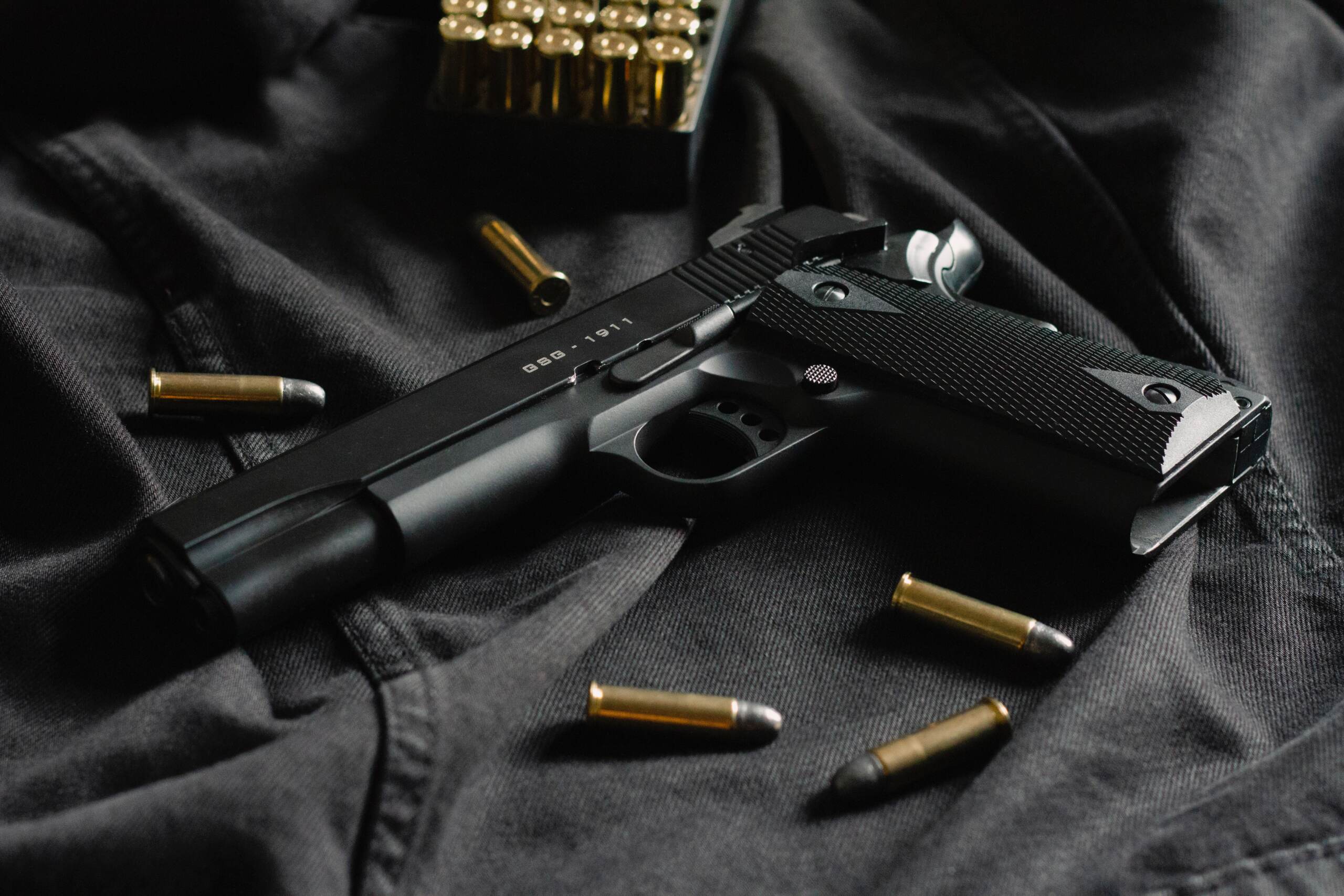 Texas, bimba di 3 anni trova pistola e uccide sorella di 4