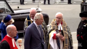 Re Carlo, il sovrano contestato a cerimonia Commonwealth Day