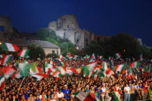 Napoli, omicidio durante festeggiamenti Mondiali 2006: fermati 2 fratelli