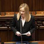 Governo, Meloni alla Camera: “Coscienza a posto sui migranti”