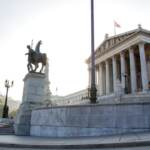Austria, allarme attentato islamista contro chiese