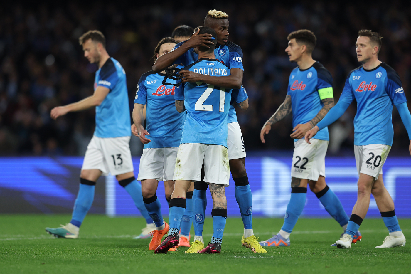 Napoli-Eintracht 3-0, Spalletti vola ai quarti Napoli-Eintracht 3-0, Spalletti vola ai quarti