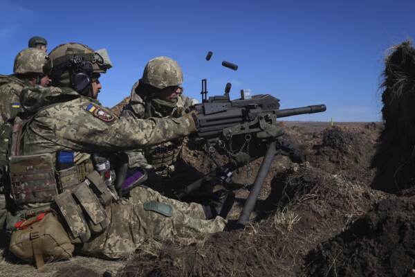 Ucraina, Pechino a Kiev: “Riprendere colloqui di pace con Russia”