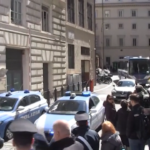 Naufragio Cutro, superstiti e parenti vittime lasciano Palazzo Chigi