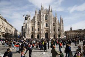 I festeggiamenti del carnevale ambrosiano in Piazza Duomo a Milano