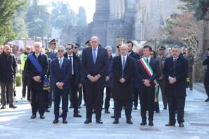 Covid, l’Italia rende omaggio alle vittime della pandemia