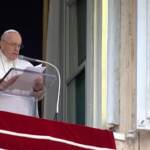 Papa: “Popolo ucraino continua a soffrire per crimini guerra”