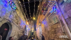 Israele, Gerusalemme est si illumina in vista del Ramadan