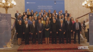 Ucraina, a Londra conferenza su crimini di guerra Russia