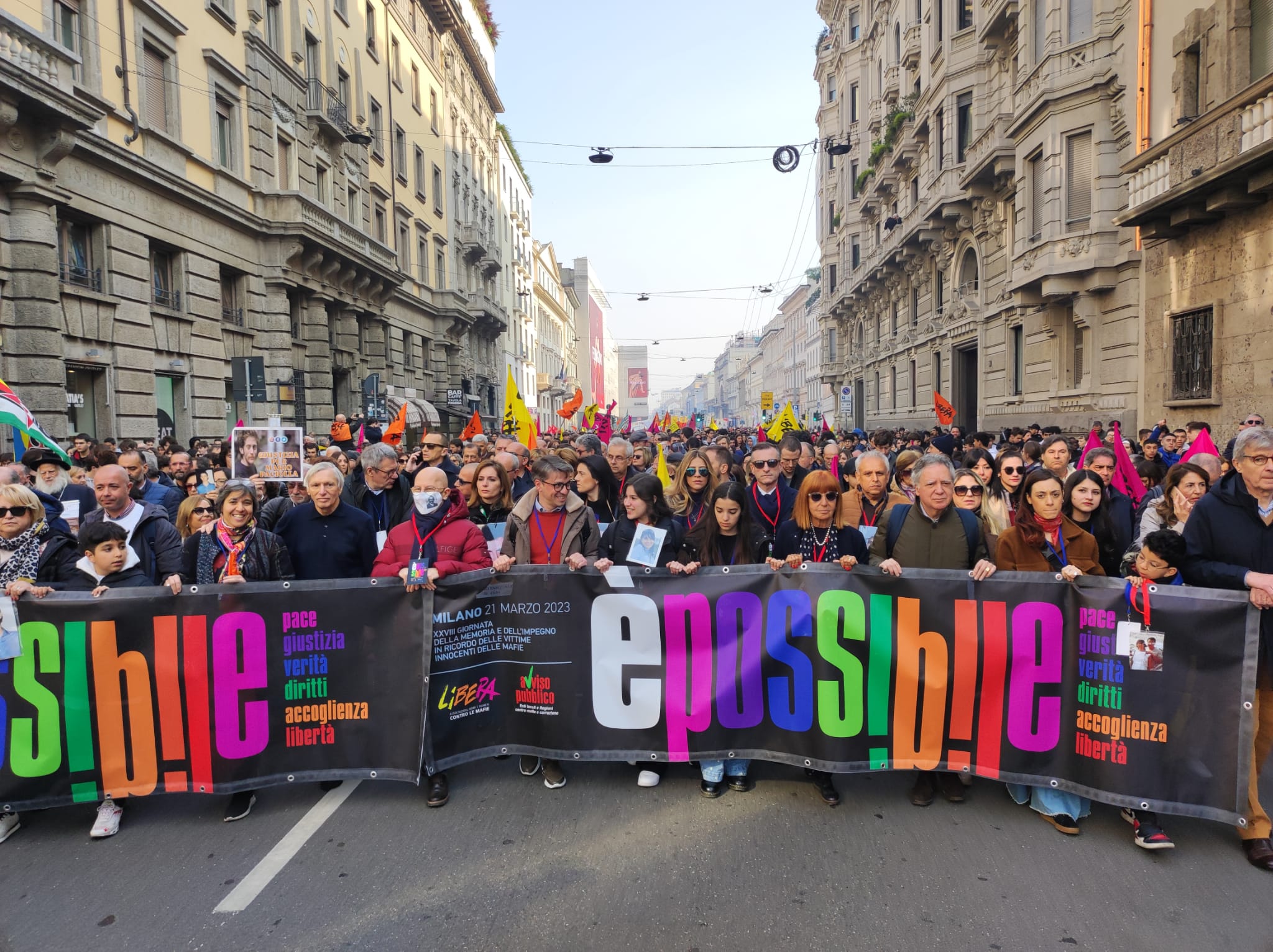 Giornata vittime mafie, migliaia in corteo a Milano