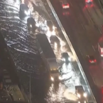 Los Angeles, si rompe conduttura idrica: autostrada diventa un fiume