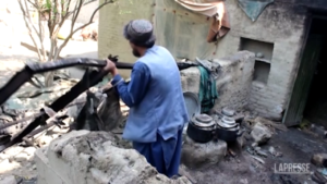 Terremoto in Pakistan e Afghanistan: le immagini dai villaggi distrutti
