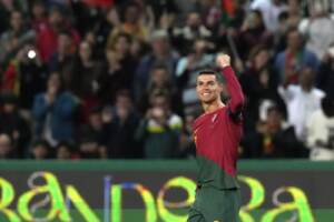 Ronaldo sets record for most appearances, Portugal wins