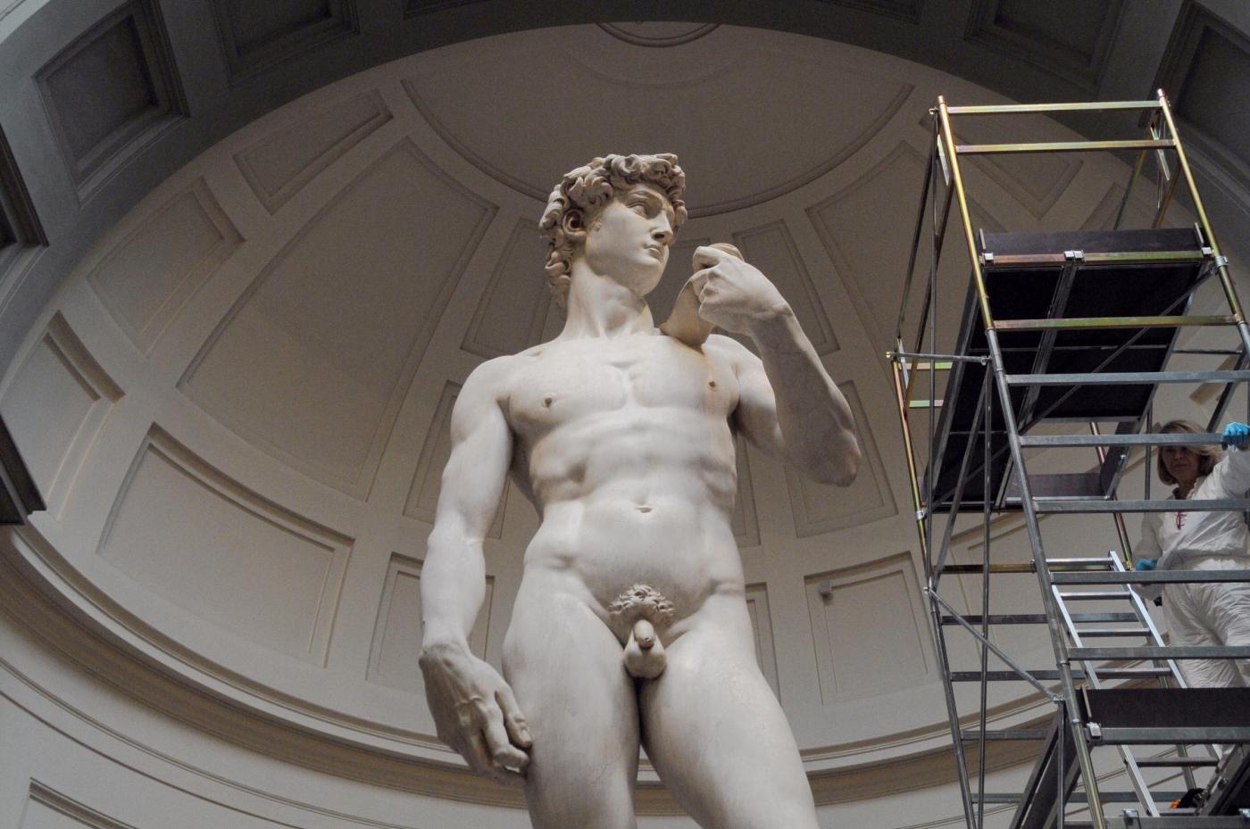 Florida, mostra il “David” a studenti: licenziata perché scultura “pornografica”