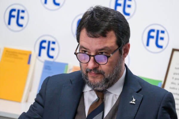 Fisco, Salvini: “Cretino chi dice che taglio tasse non è priorità”