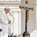 Chiesa, Papa conferma norme anti-abusi e le estende ai laici