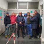 Portovesme, operai incatenati e accampati sui tetti