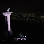 Earth Hour, il Cristo Redentore si spegne contro il cambiamento climatico