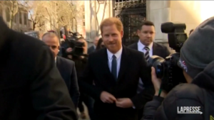 Principe Harry in tribunale a Londra contro editori Daily Mail
