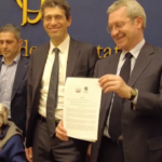 Diritti LGBT, l’appello di +Europa: “Sindaci trascrivano figli coppie gay”