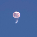 Spazio, capsula Soyuz atterra in Kazakistan