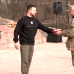 Ucraina, Zelensky in visita nella regione di Sumy