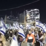 Israele, ancora proteste a Tel Aviv: idranti sulla folla