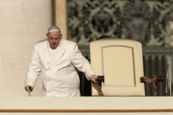 Papa Francesco ricoverato al Gemelli per infezione respiratoria