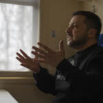 Ucraina, Zelensky invita Xi Jinping: “Pronto a parlare con lui”