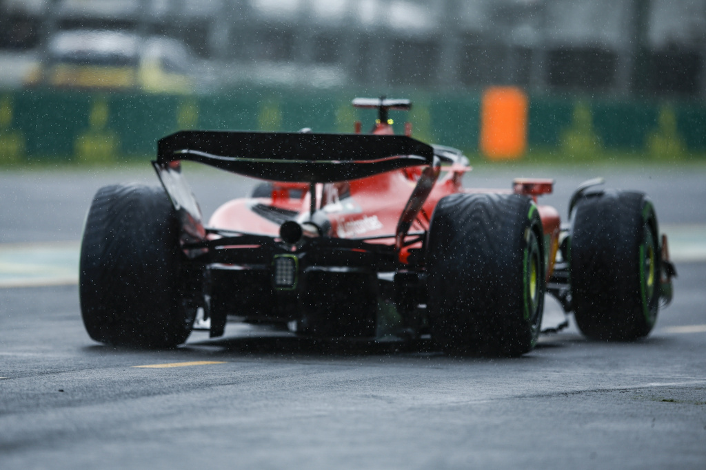 Gp Australia, Verstappen e Alonso brillano, Ferrari spera