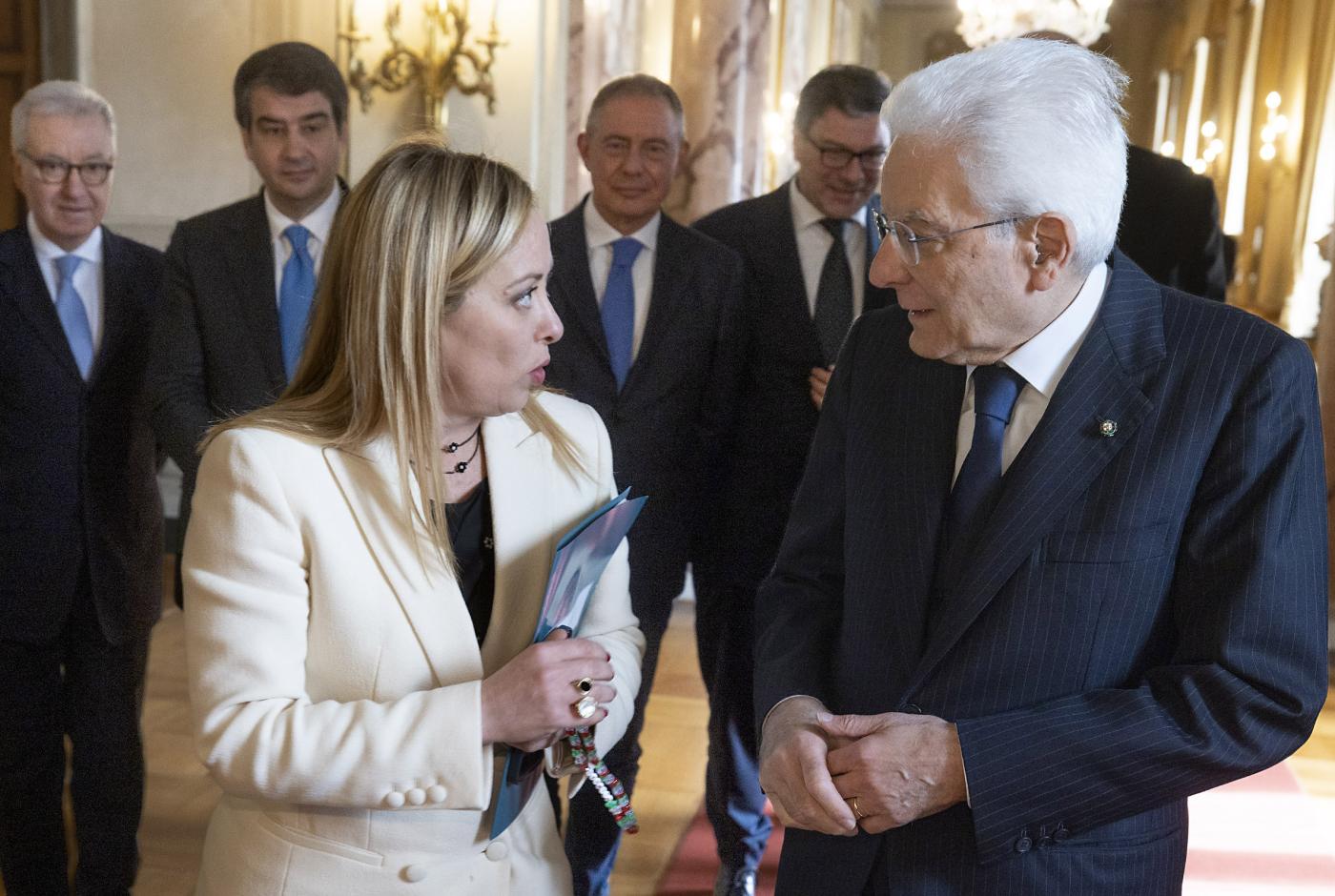 Incontro Mattarella-Meloni su Pnrr, migranti e Ue