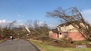 Usa, tornado in Arkansas e Illinois: morti e feriti