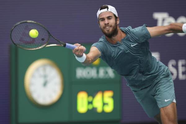 Daniil Medvedev advances to Miami Open final