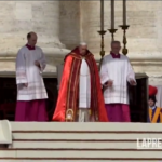 Domenica delle Palme, il Papa torna tra i fedeli